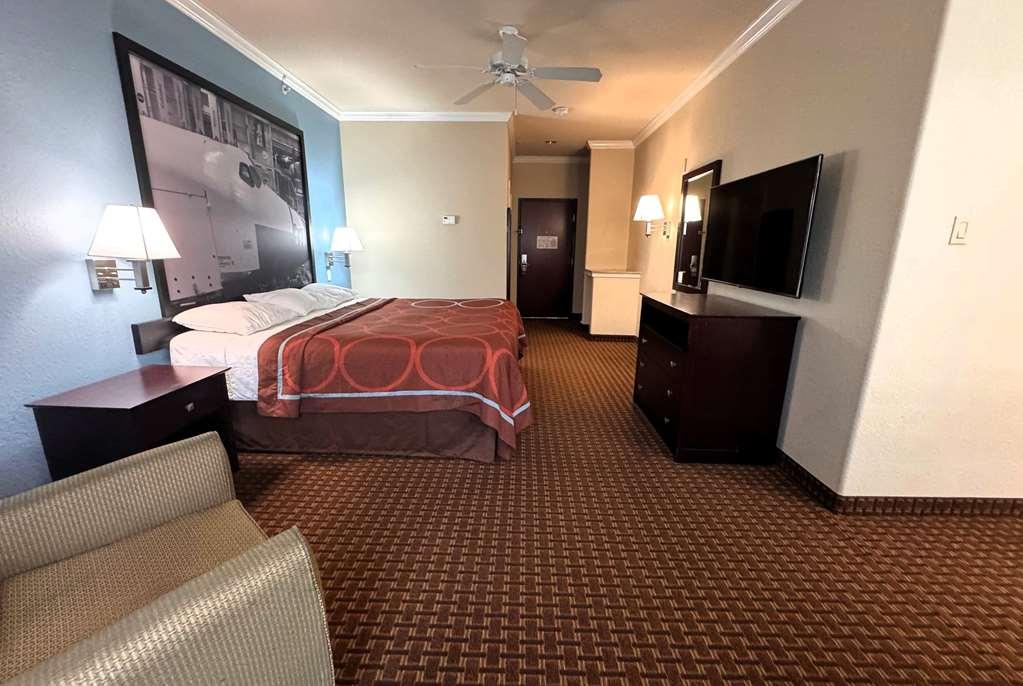 Super 8 By Wyndham Iah West/Greenspoint Aldine Habitación foto